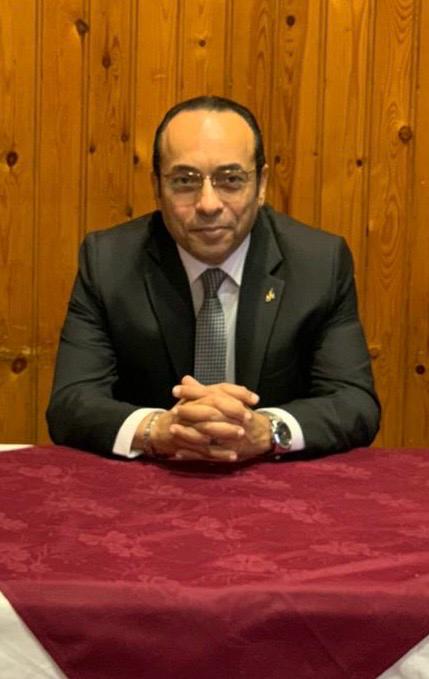 د/ ايمن الباهى