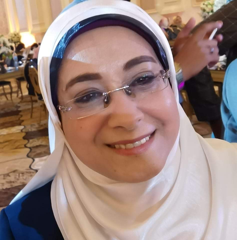 أ.د/ نوال مرسي زكى